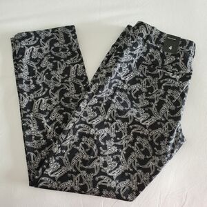 NWT - TheLimited Black and White  Patterned Ankle Trousers Size 4